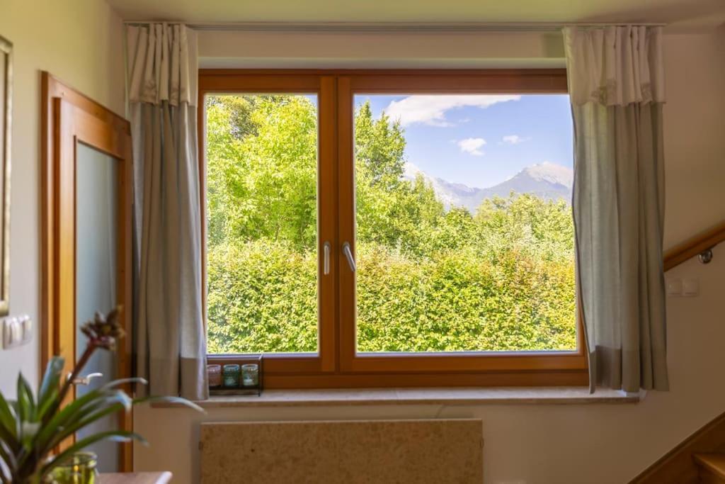 Private Green Getaway Bled Exterior photo